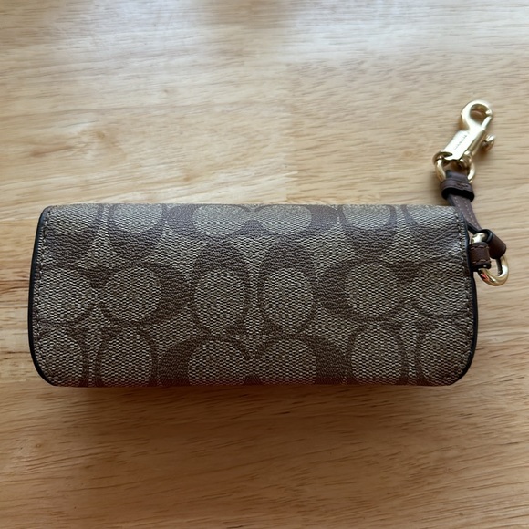NWOT Coach Sunglasses Holder - Picture 2 of 3
